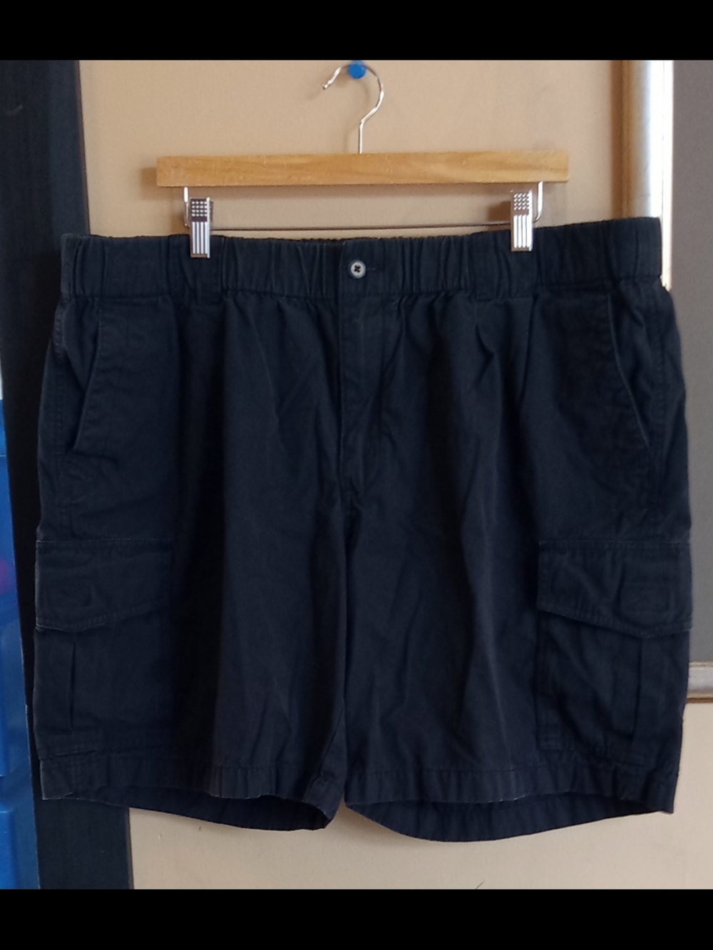 Tommy Bahama Black Cargo Shorts with Elastic Waist